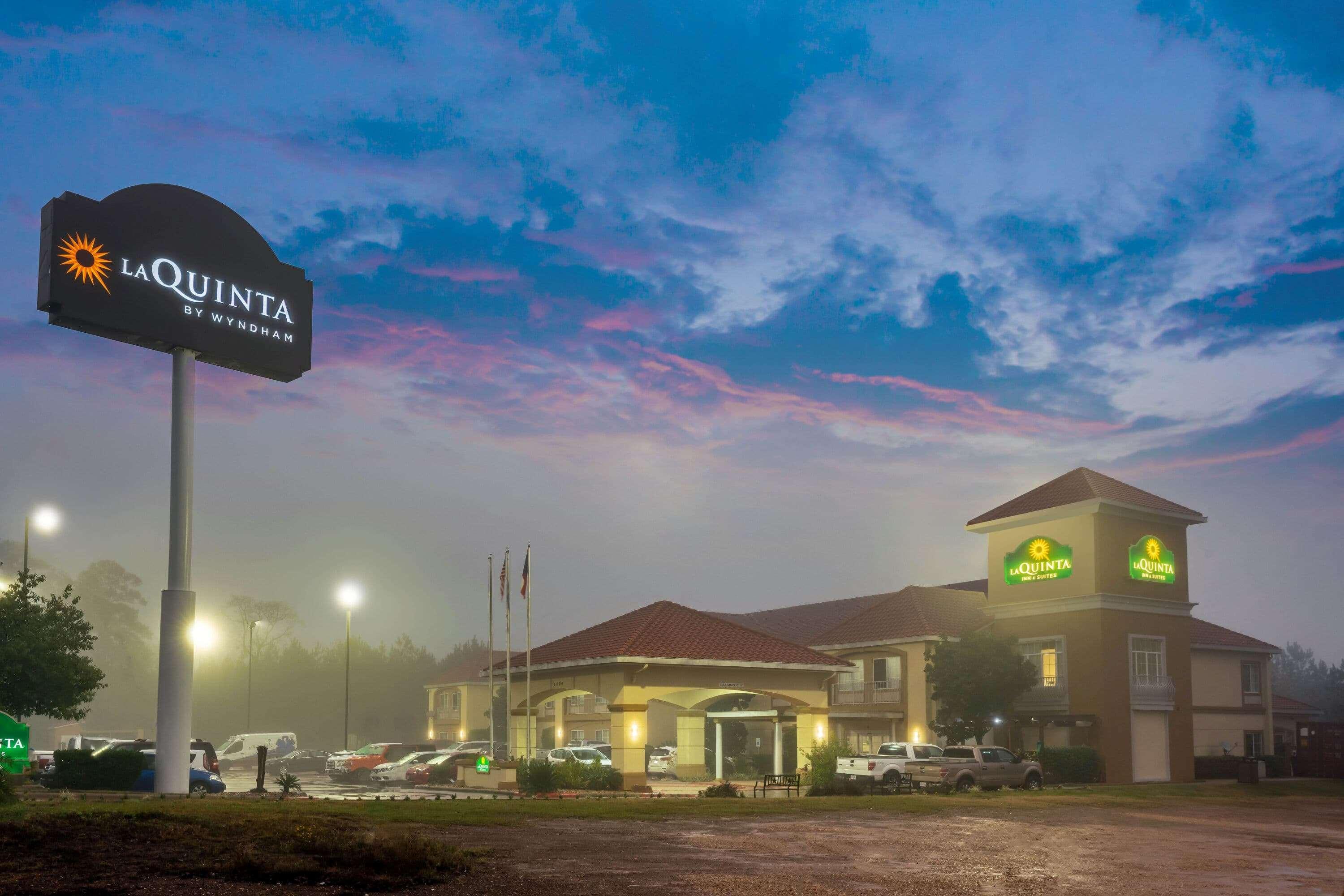 La Quinta By Wyndham Conroe Exterior foto