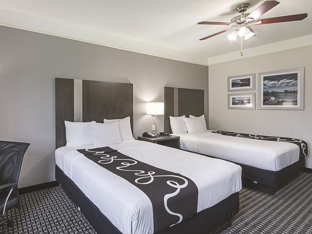 La Quinta By Wyndham Conroe Quarto foto